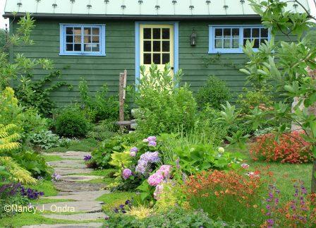 linden-hill-gift-cottage-july-6-08