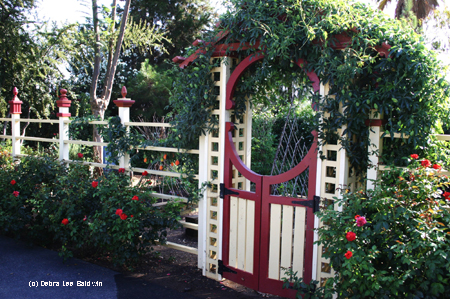 Potager gate resized Potager gate resized